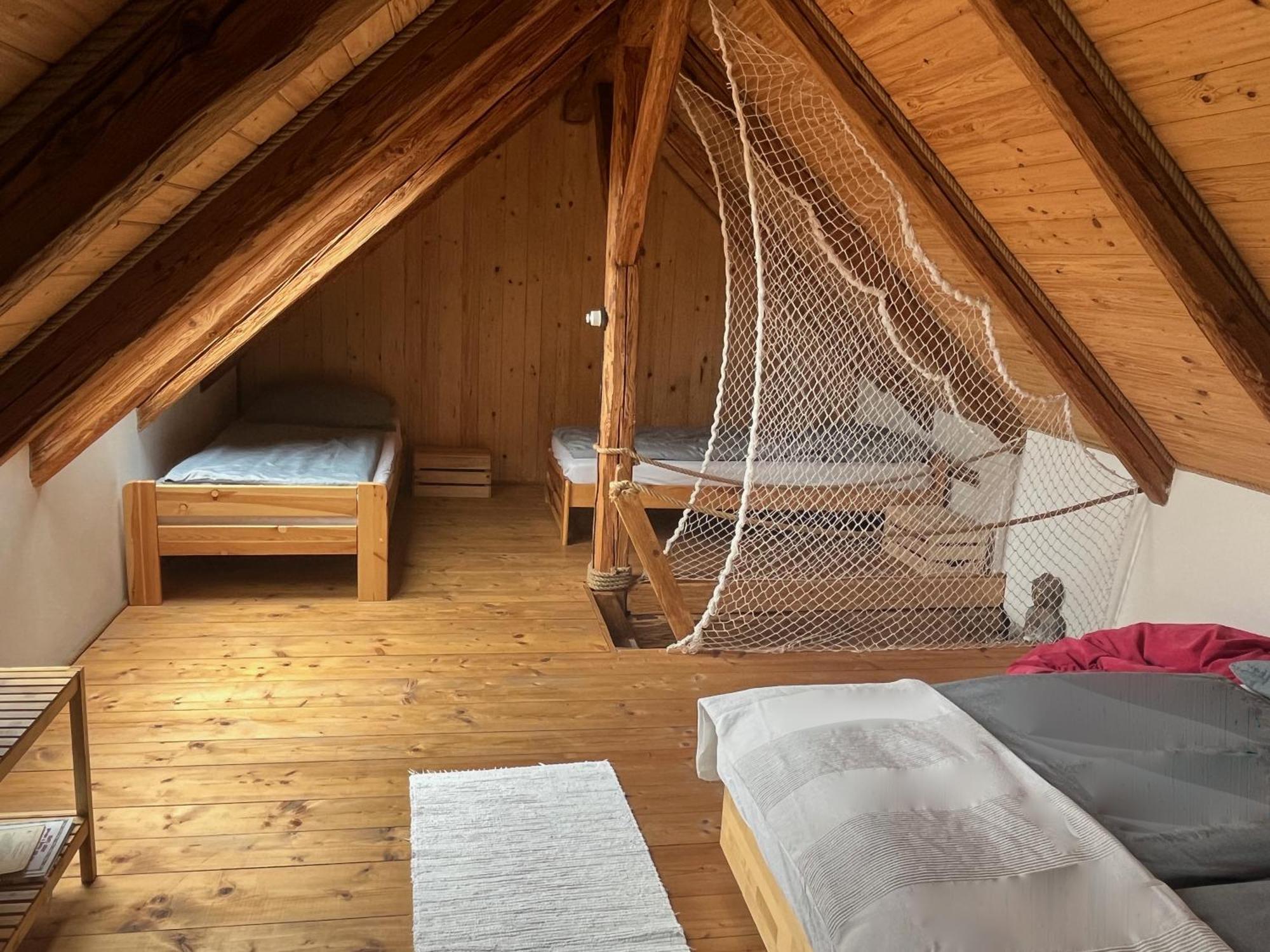 Apartmany Pod Kozakem ヴェルケー・ポポヴィツェ エクステリア 写真